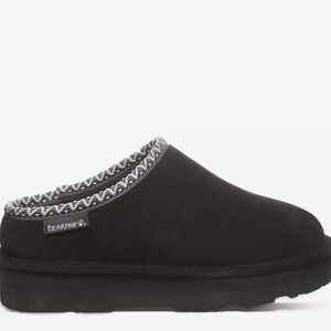 Bearpaw Black Slippers women’s